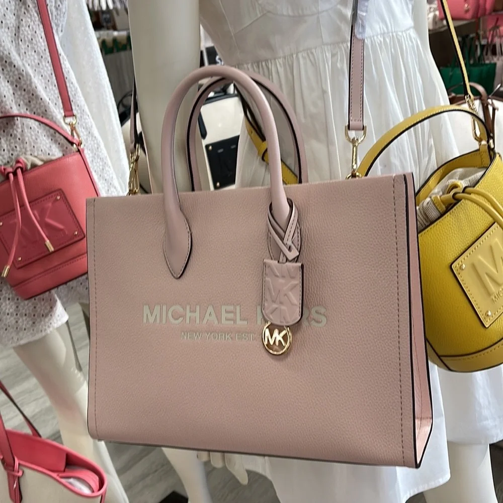 Michael Kors Medium Mirella 35S2G7ZT7L Tote Bag
Powder Blush Multi
NWT - Picture 10 of 16